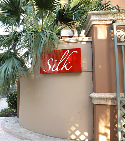 silk-entrance